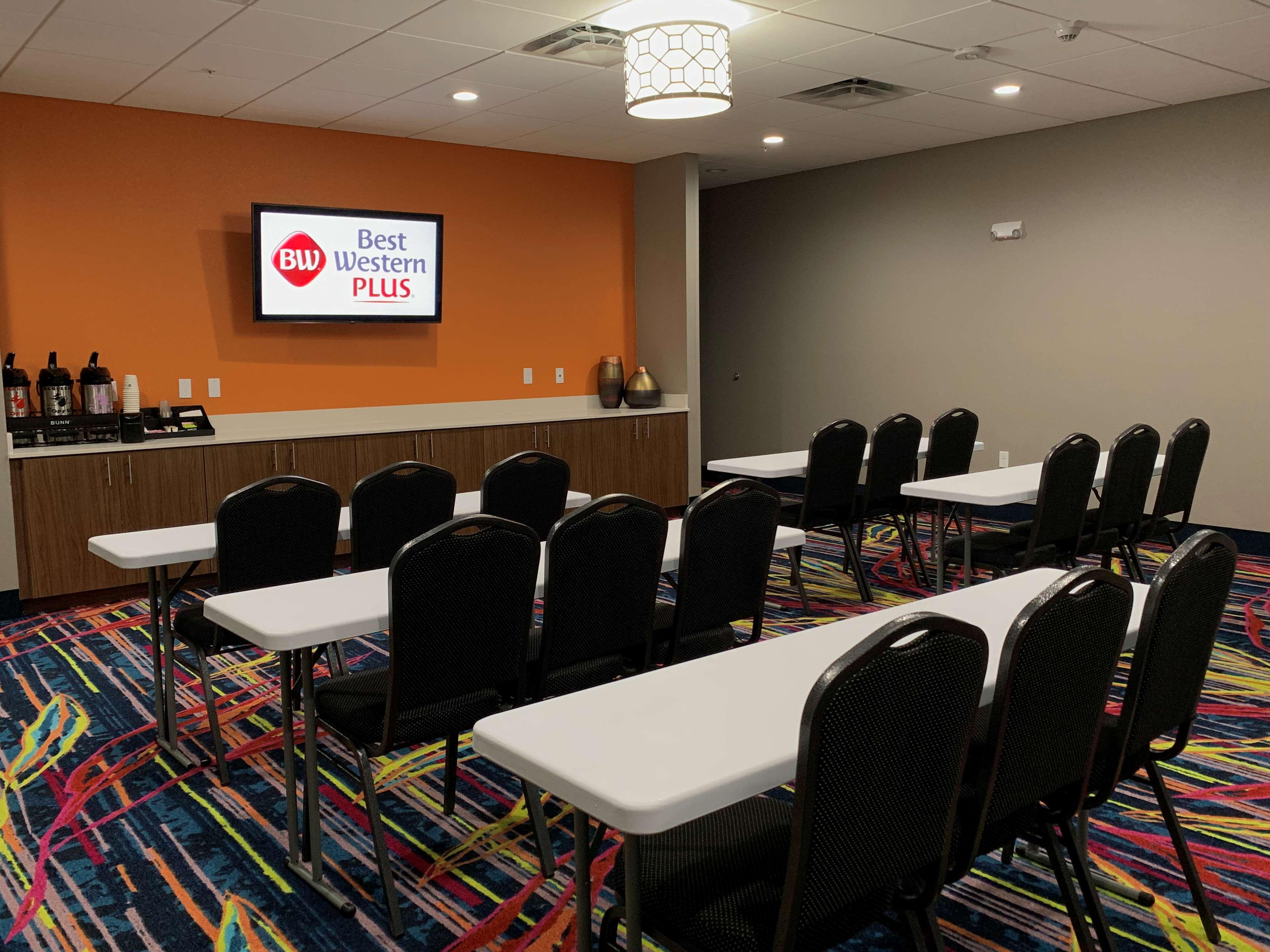 Best Western Plus Coweta'S 1St Hotel Esterno foto