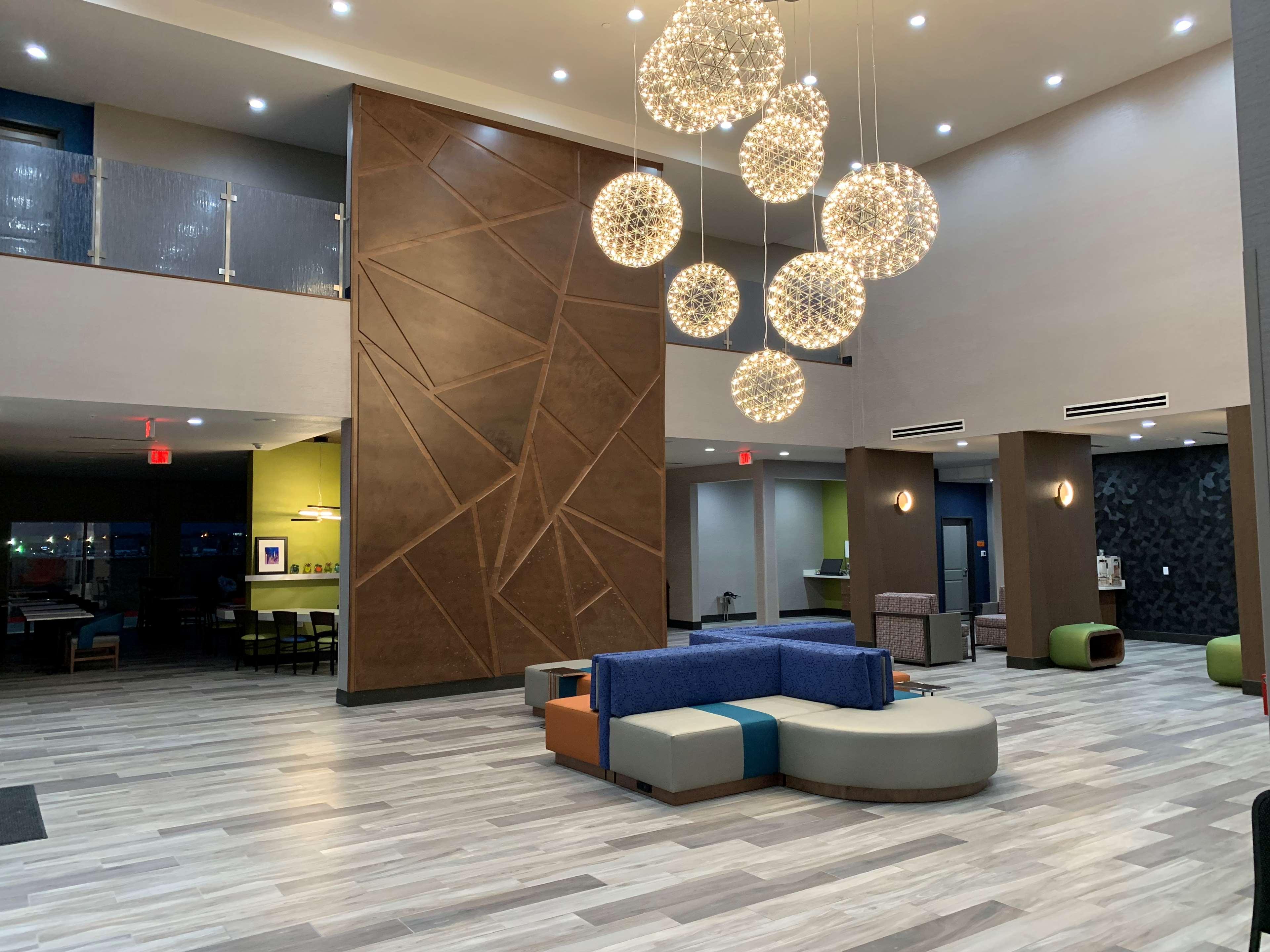 Best Western Plus Coweta'S 1St Hotel Esterno foto