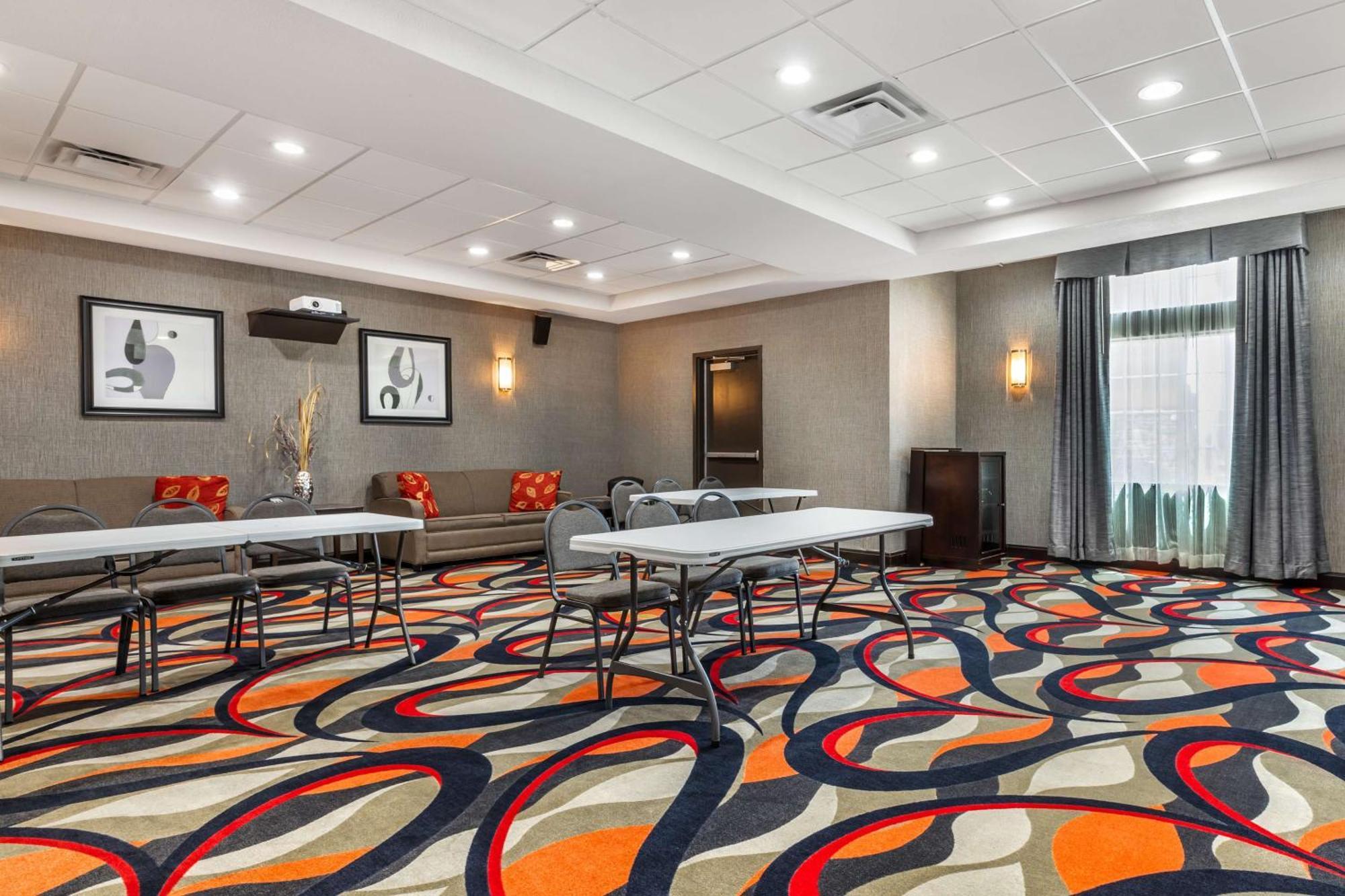 Best Western Plus Coweta'S 1St Hotel Esterno foto